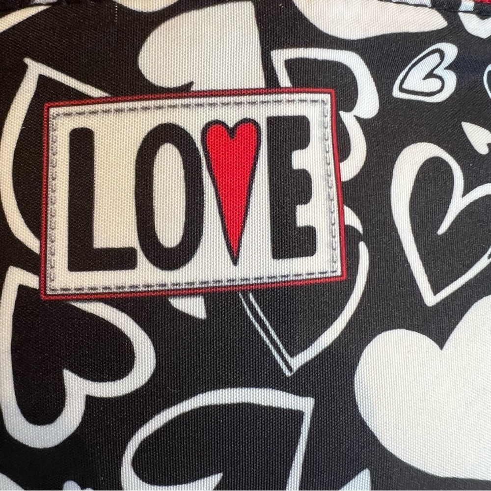 NWT Brighton Black and White Heart Print Sling Bag - Picture 4 of 9